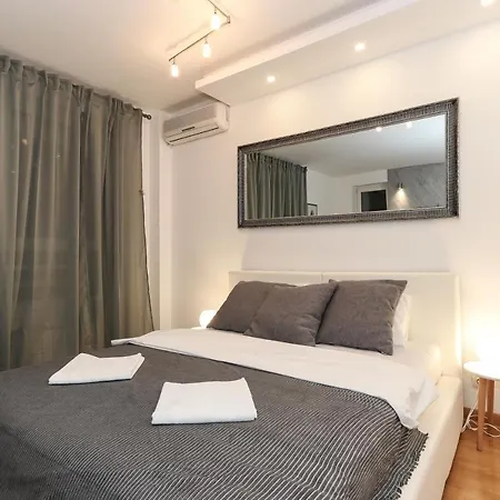 Ferienwohnung Portago - Stan Na Dan Belvil Novi Beograd Exterior foto